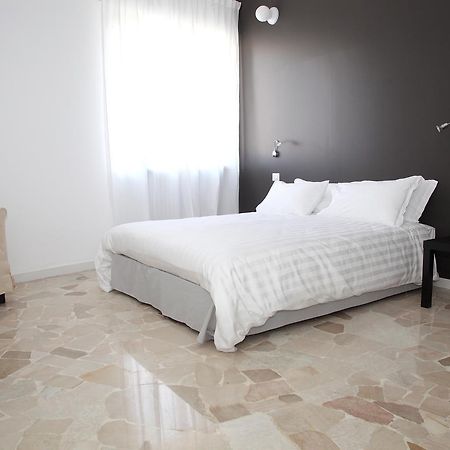 Torregiardino Bed & Breakfast Abbiategrasso Eksteriør bilde