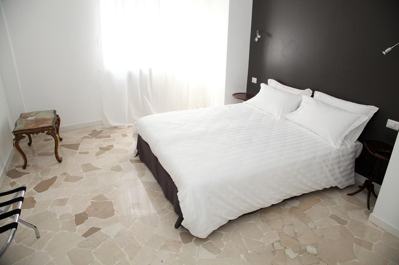 Torregiardino Bed & Breakfast Abbiategrasso Eksteriør bilde